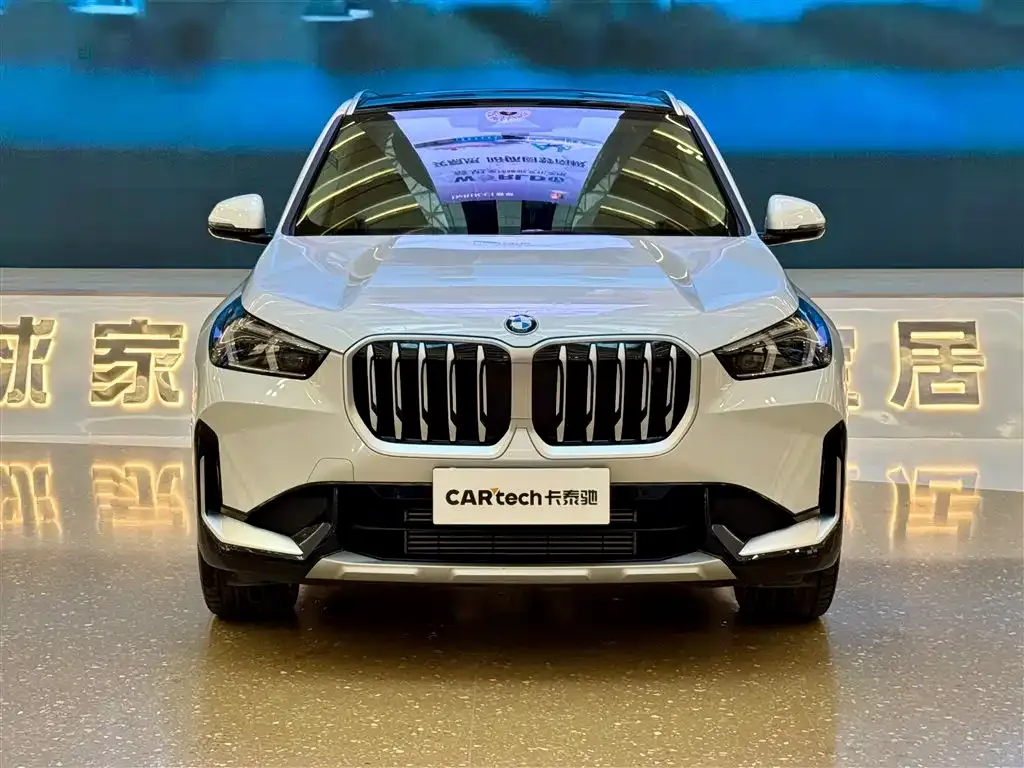 BMW X1 — фото 2