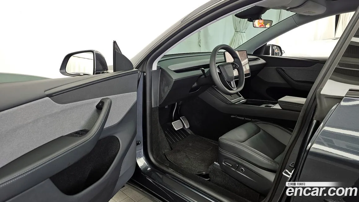 Tesla Model Y 2025 из KR, фото 10