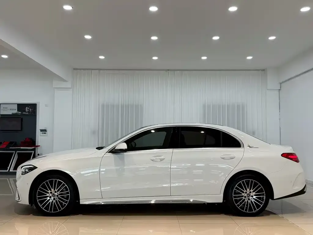 Mercedes-Benz C-Class 2023 из CN, фото 3