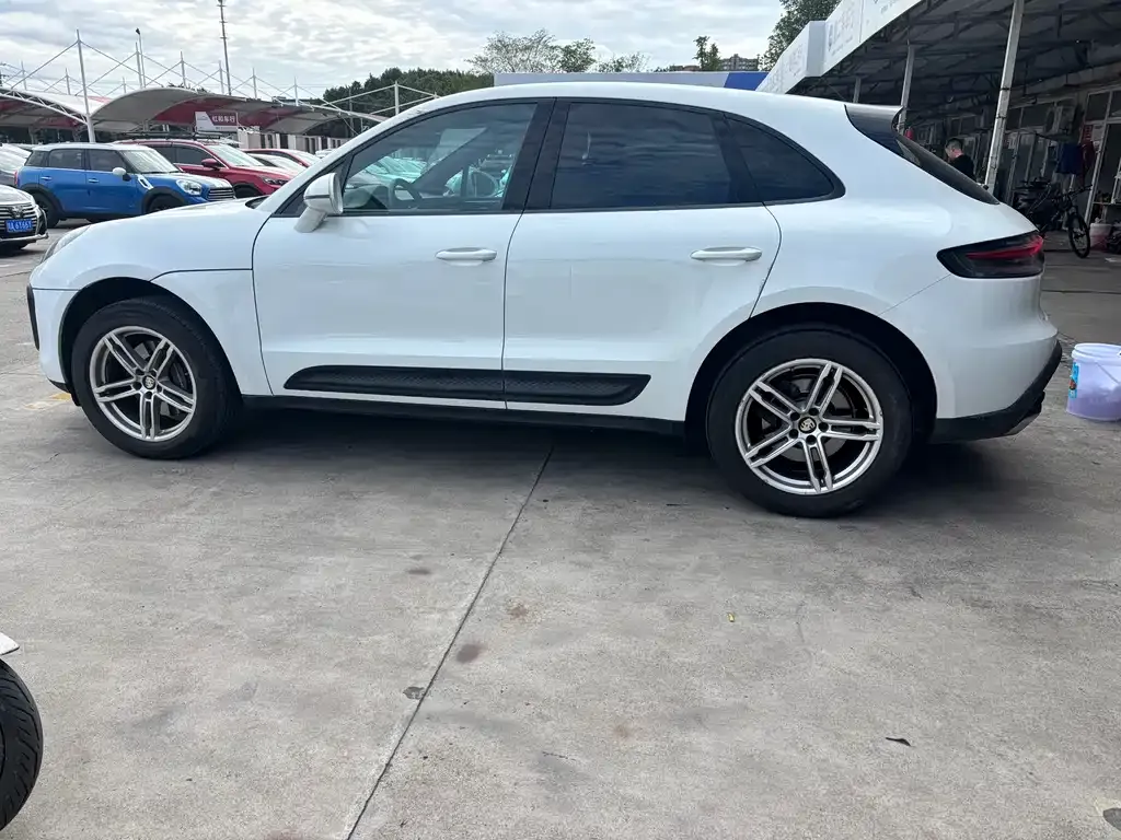 Porsche Macan — фото 4