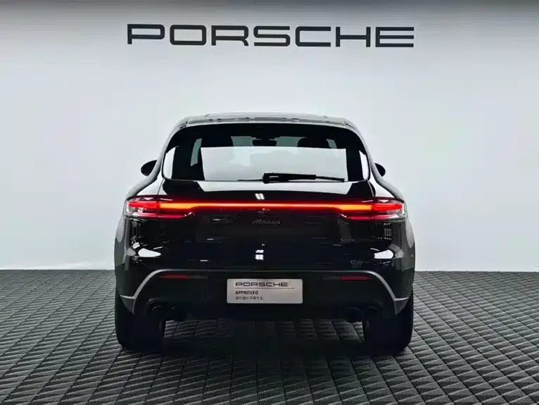 Porsche Macan — фото 4