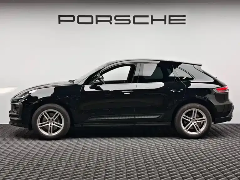 Porsche Macan — фото 5