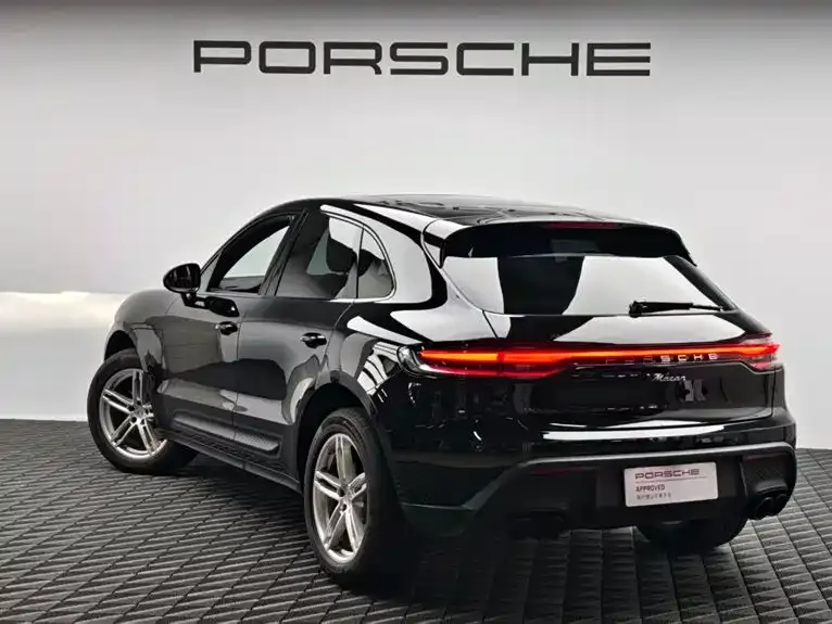 Porsche Macan — фото 6