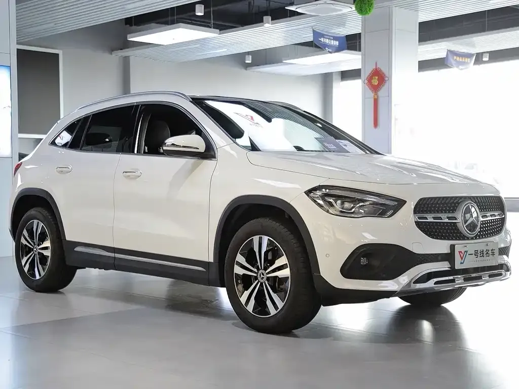 Mercedes-Benz GLA — фото 3
