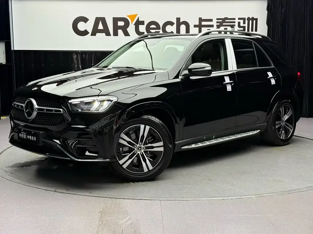 Mercedes-Benz GLE — фото 1