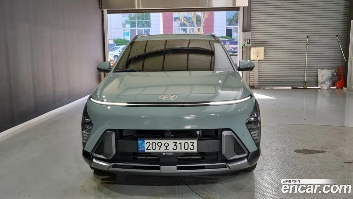 Hyundai Kona — фото 1