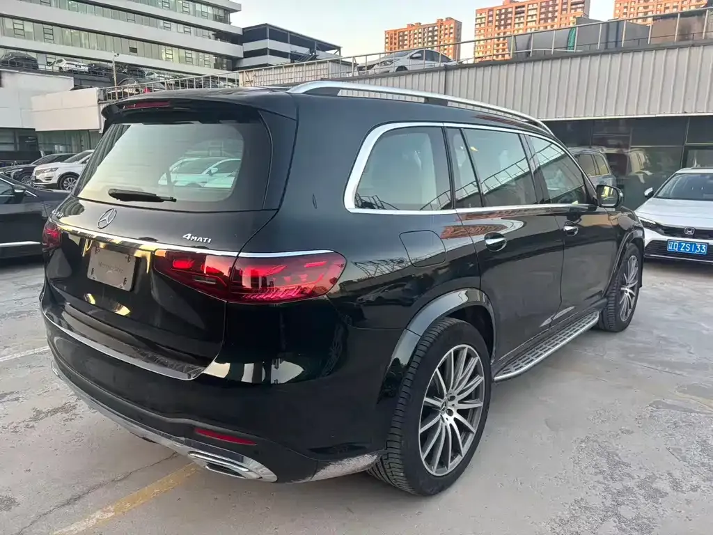 Mercedes-Benz GLS — фото 9