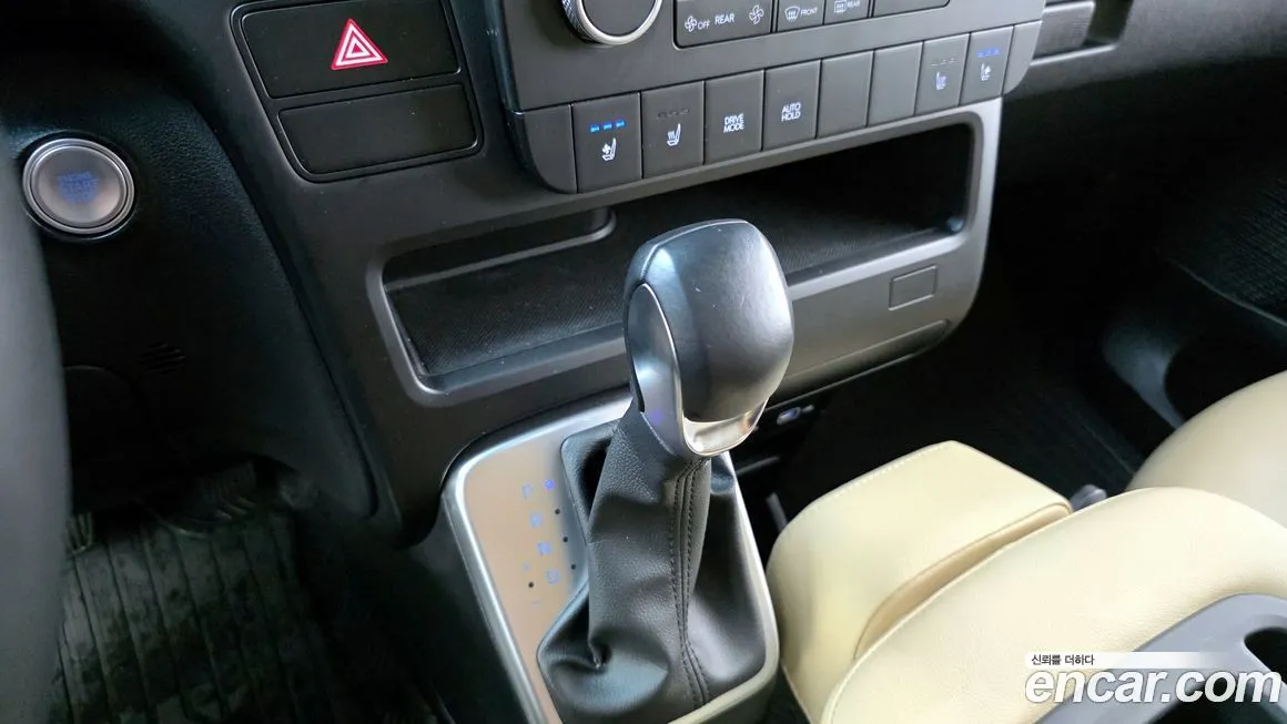 Hyundai Staria — фото 9