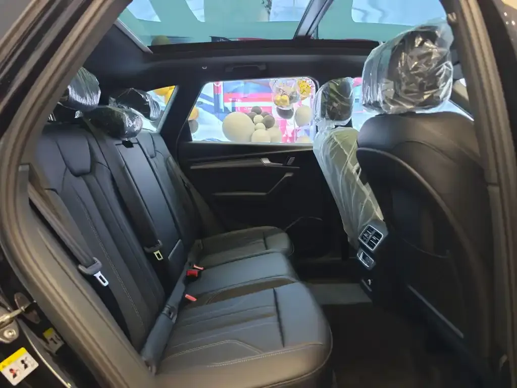 Audi Q5L 2025 из CN, фото 8