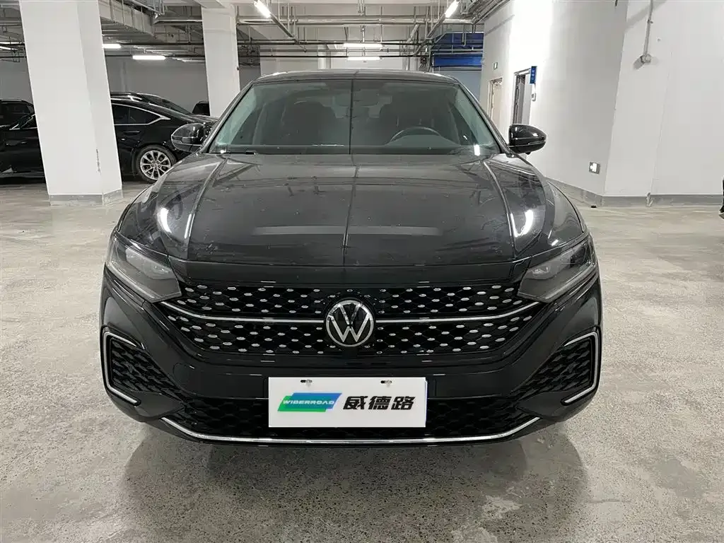 Volkswagen Passat 2025 из CN, фото 2