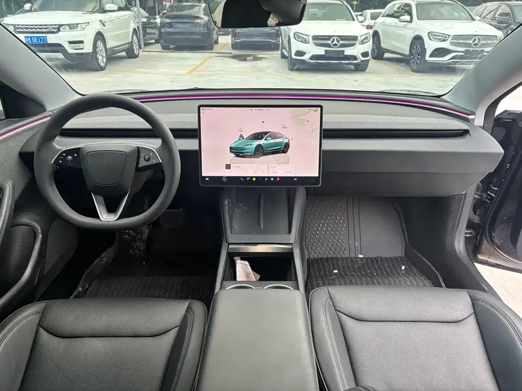 Tesla Model 3 — фото 5