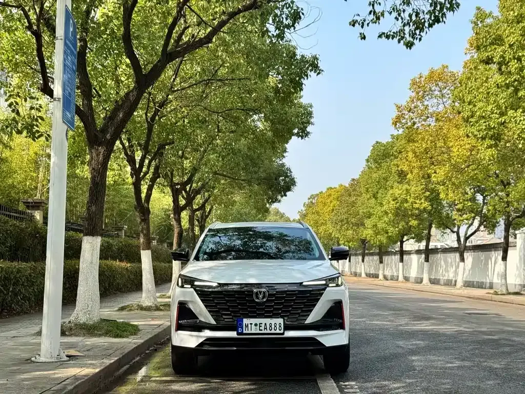 Changan CS55PLUS — фото 2