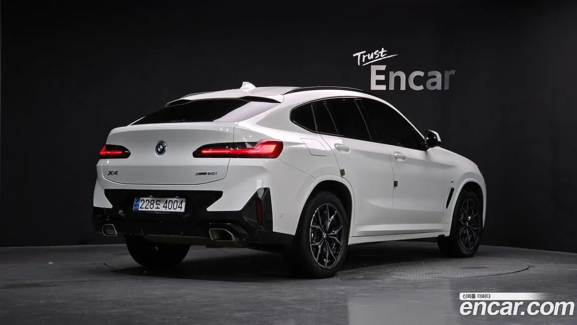 BMW X4 — фото 2