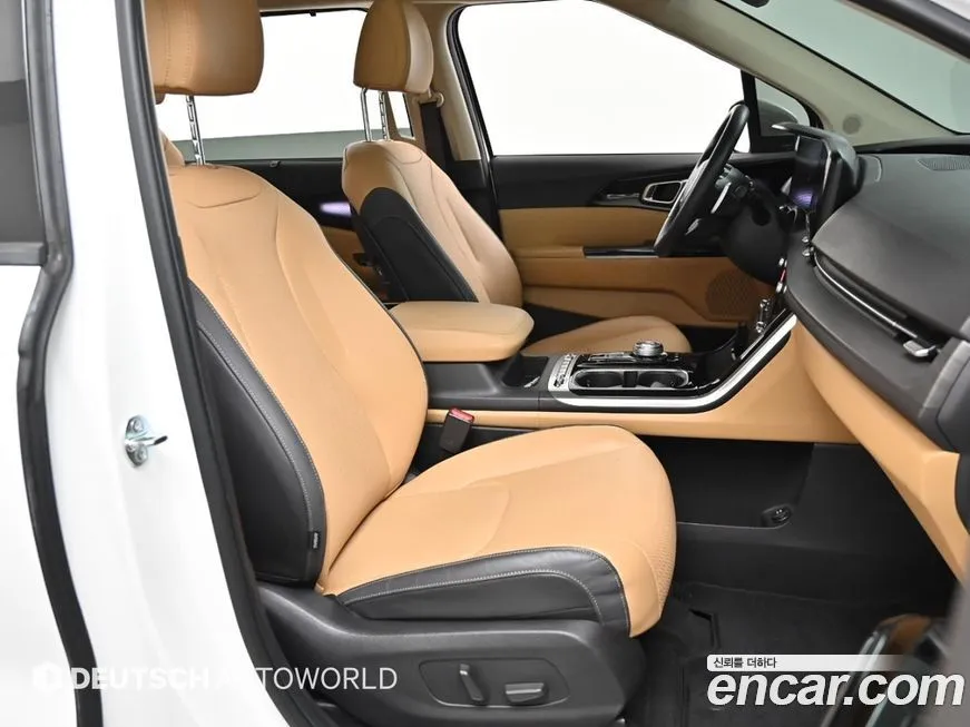 Kia Carnival — фото 10
