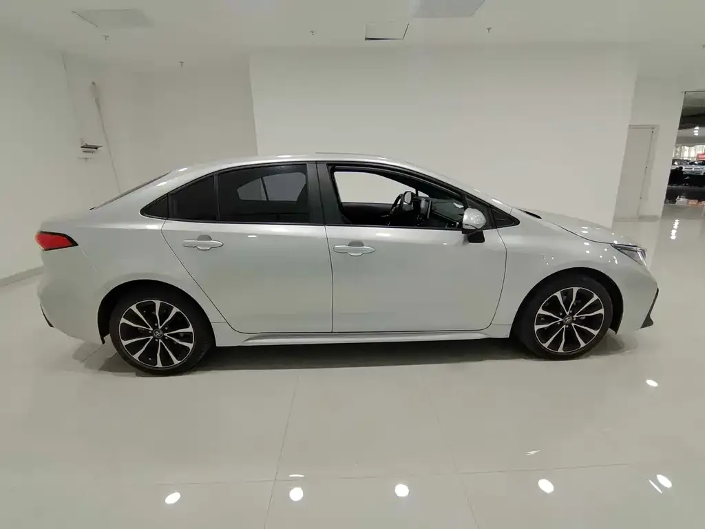 Toyota Levin 2022 из CN, фото 4