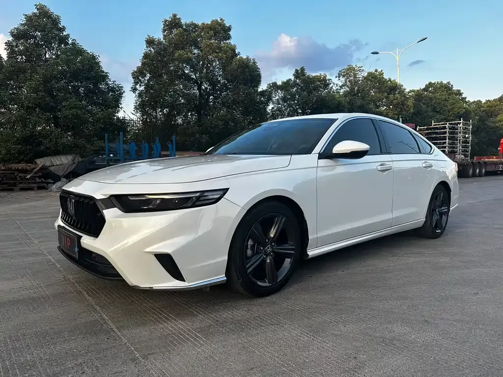 Honda Inspire 2024 из CN, фото 3