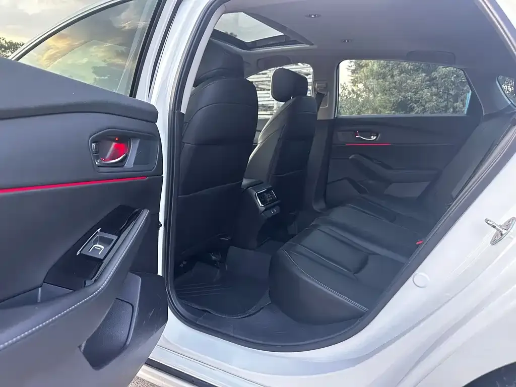 Honda Inspire 2024 из CN, фото 6