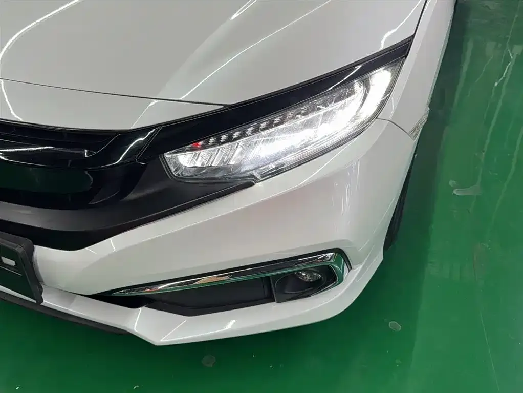 Honda Civic — фото 3
