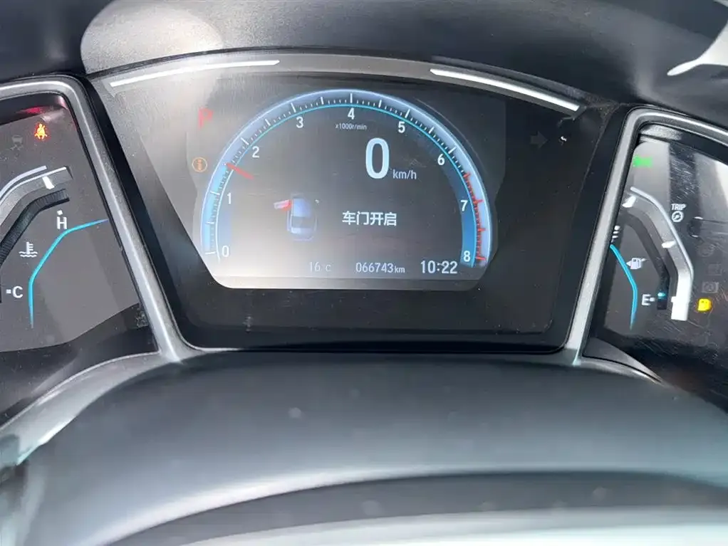 Honda Civic — фото 5