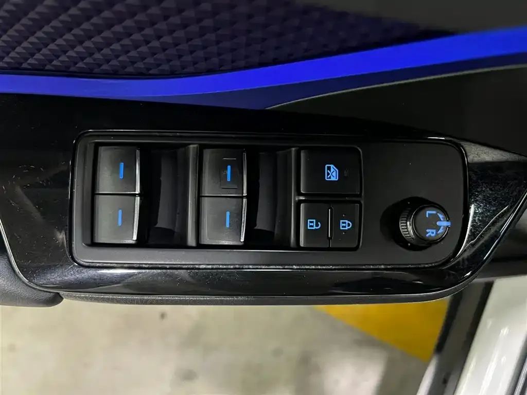 Toyota C-HR 2021 из CN, фото 10