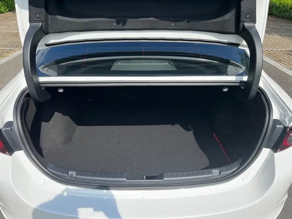 [object Object] 3 Axela 2023 из CN, фото 7