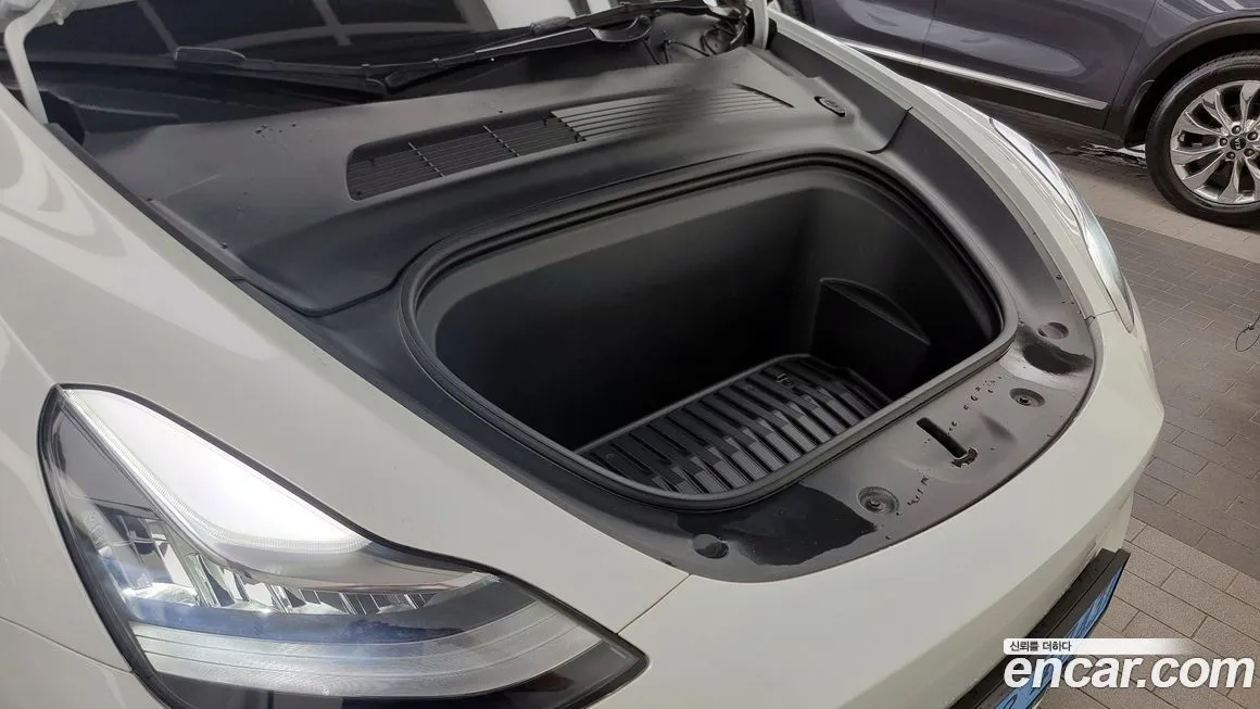 Tesla Model Y 2021 из KR, фото 6