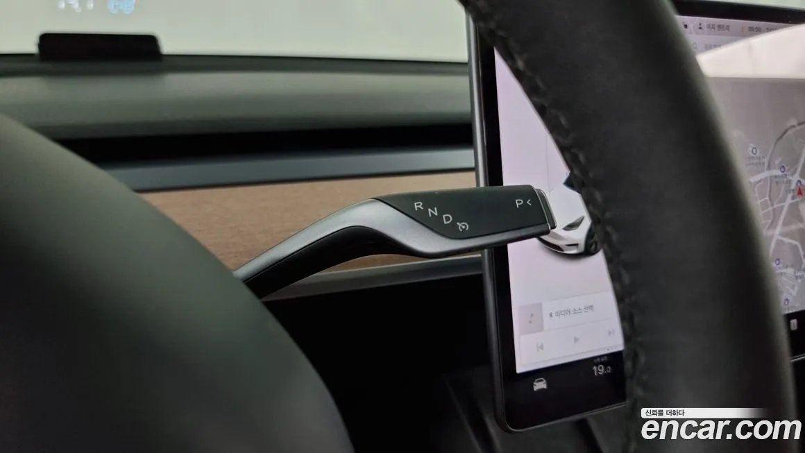 Tesla Model Y 2021 из KR, фото 9
