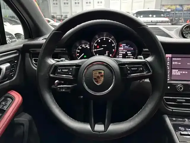 Porsche Macan 2023 из CN, фото 5