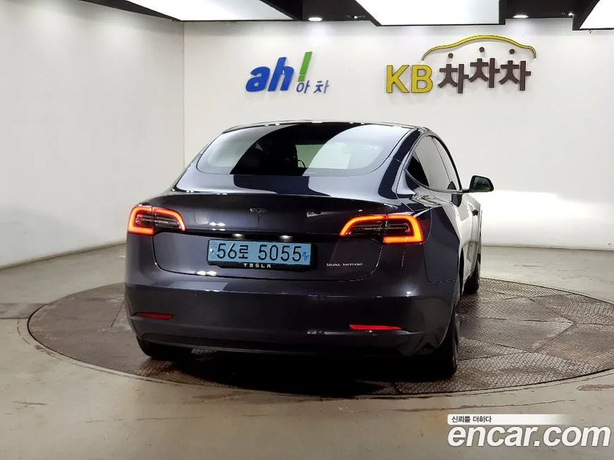 Tesla Model 3 2021 из KR, фото 3