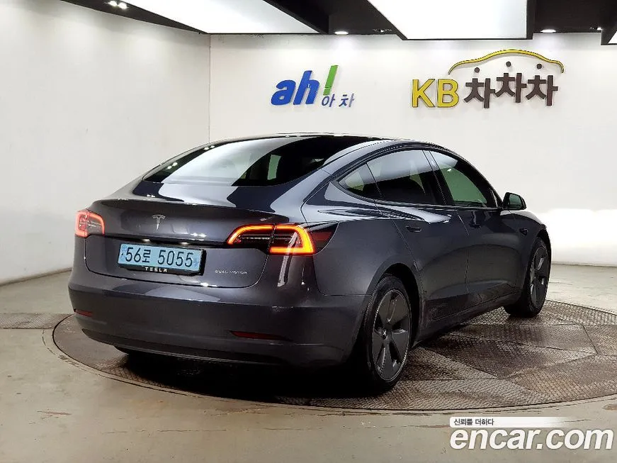 Tesla Model 3 2021 из KR, фото 4