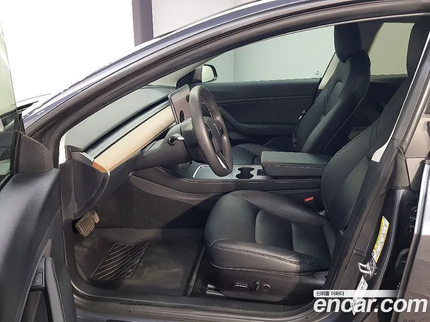 Tesla Model 3 2021 из KR, фото 8