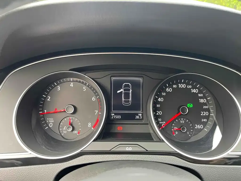 Volkswagen Magotan 2022 из CN, фото 8