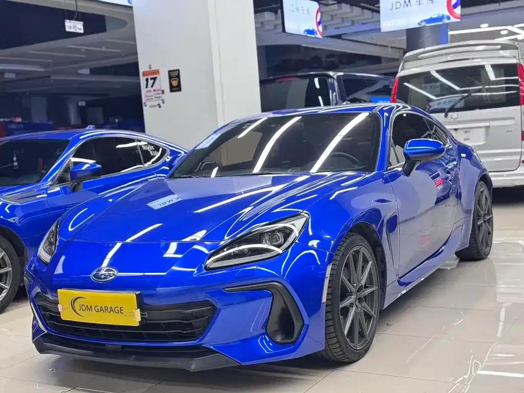 Subaru BRZ — фото 1