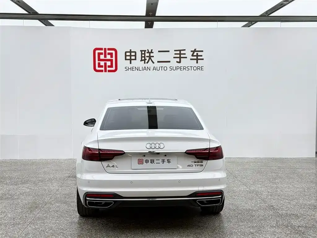 Audi A4L 2021 из CN, фото 2