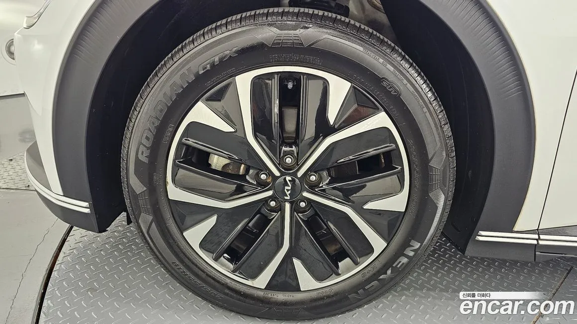Kia EV6 2022 из KR, фото 5