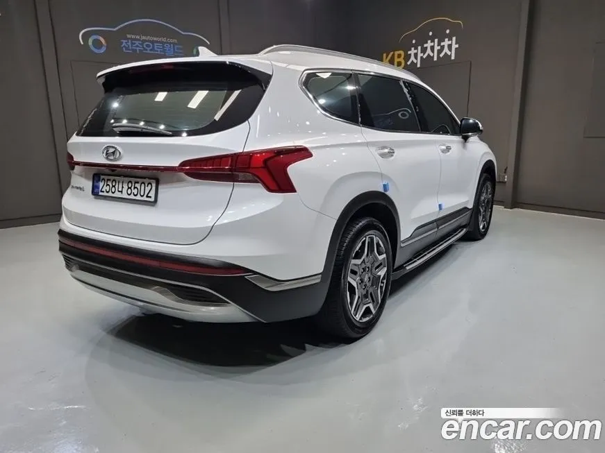 Hyundai Santafe — фото 5
