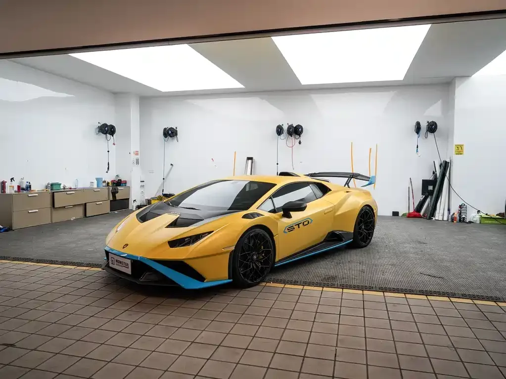 Lamborghini Huracan 2022 из CN, фото 3