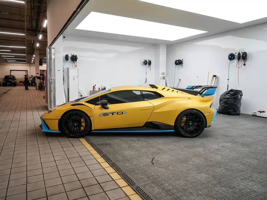 Lamborghini Huracan 2022 из CN, фото 4