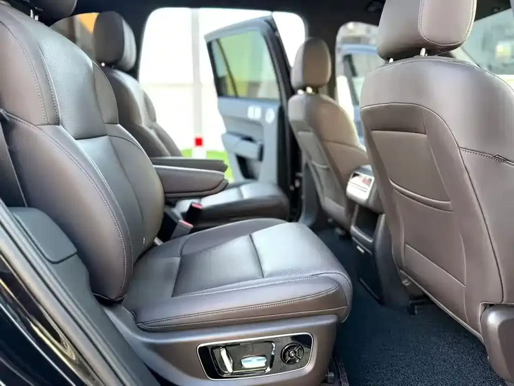 Li Auto L8 2023 из CN, фото 4