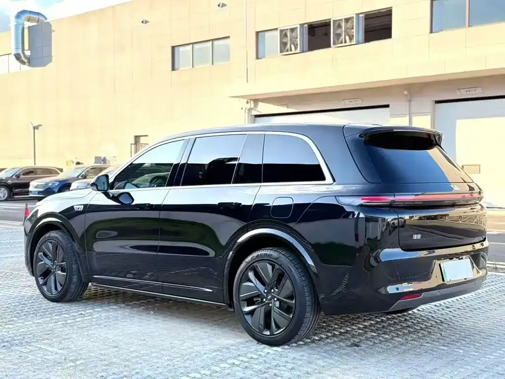 Li Auto L8 2023 из CN, фото 6