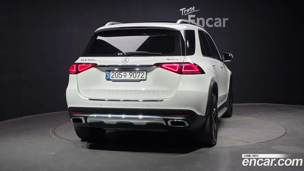 Mercedes-Benz GLE-Class — фото 4