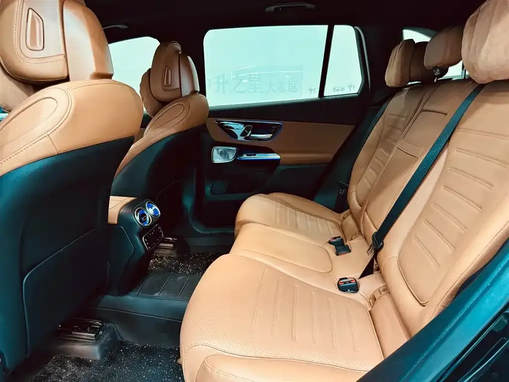 Mercedes-Benz GLC 2024 из CN, фото 5