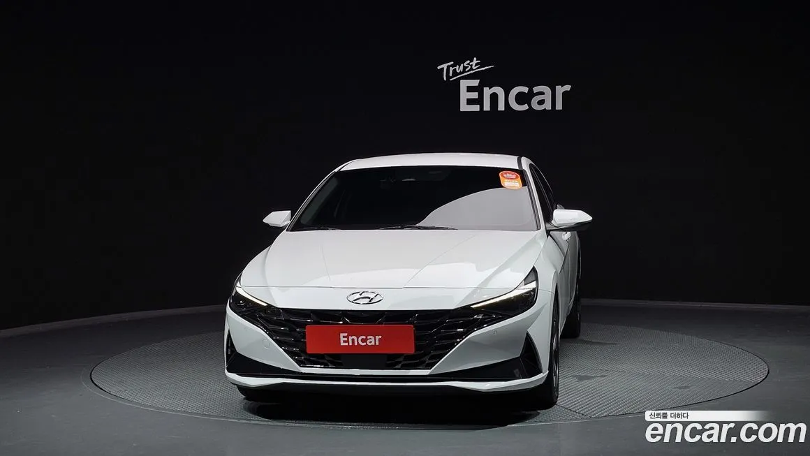 Hyundai AVANTE — фото 3