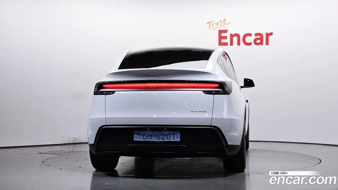 Tesla Model Y 2025 из KR, фото 4