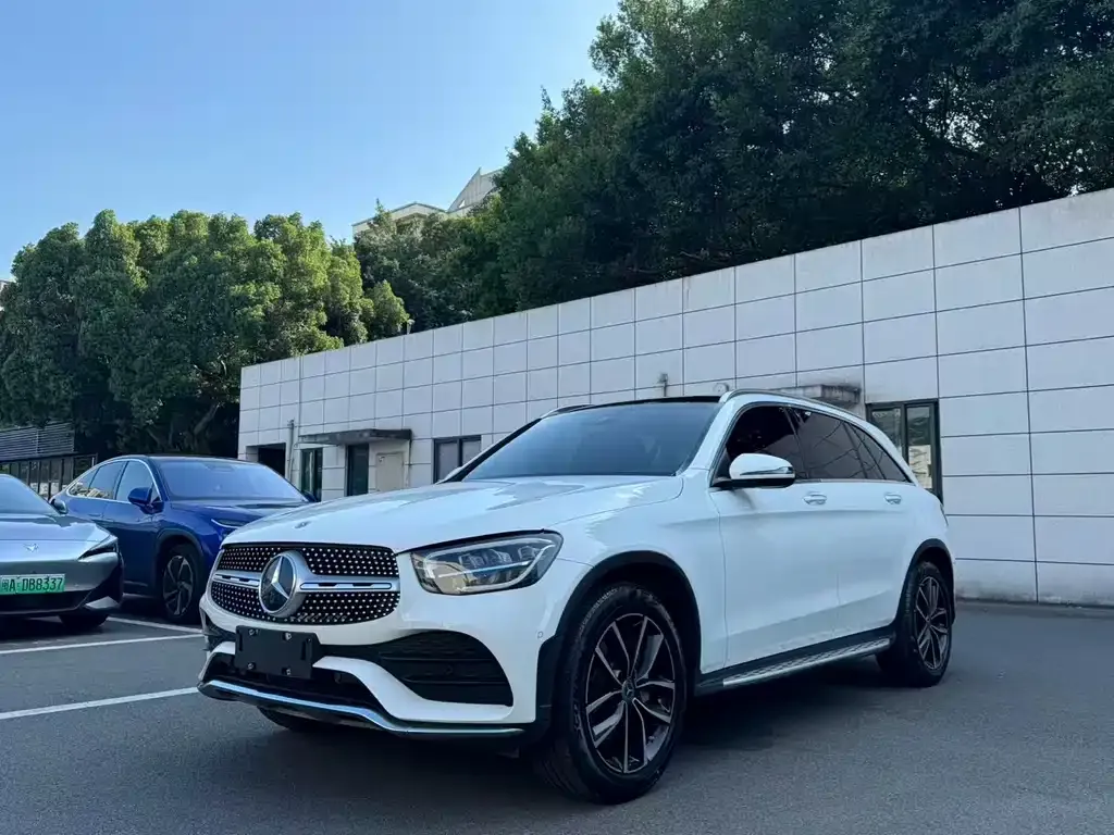 Mercedes-Benz GLC — фото 1