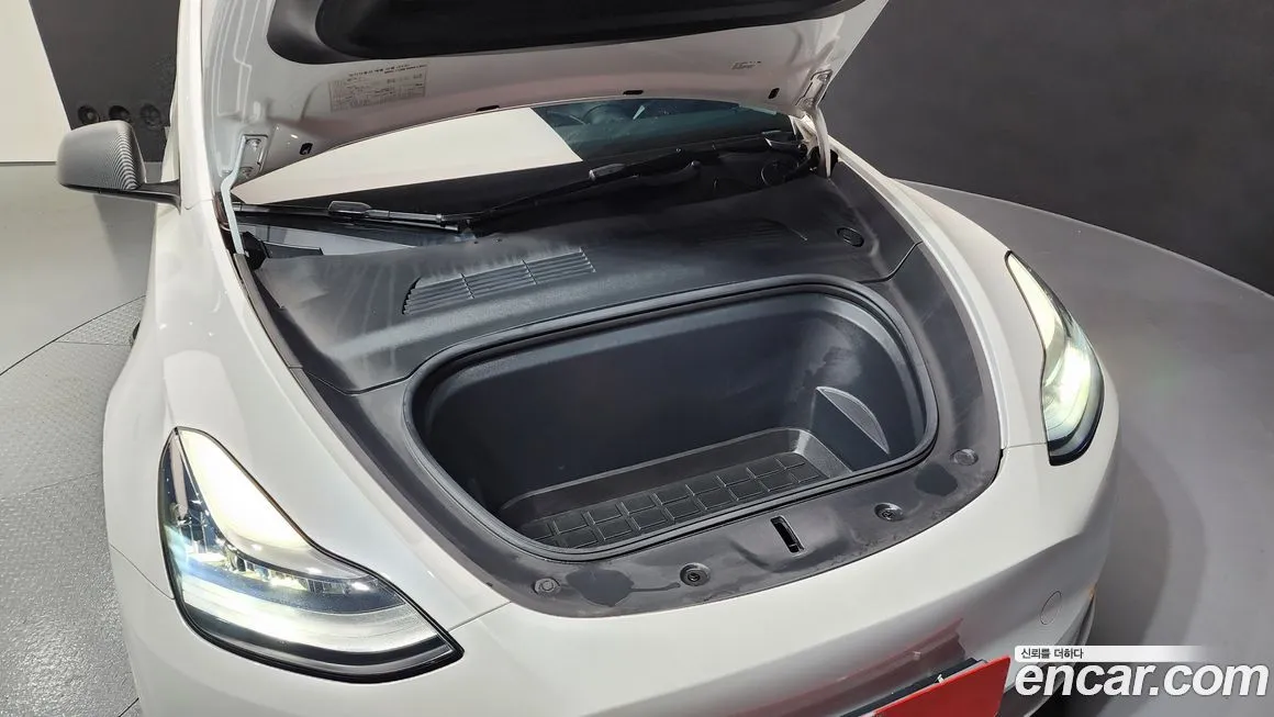Tesla Model Y 2021 из KR, фото 6
