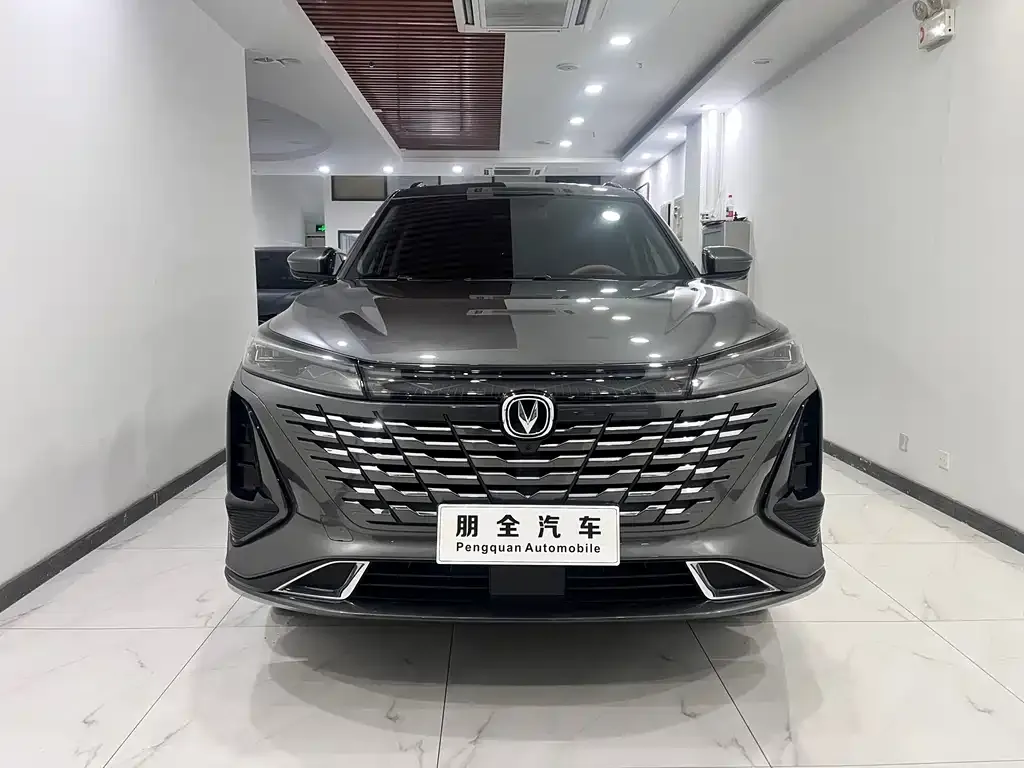 Changan CS75 PLUS — фото 2