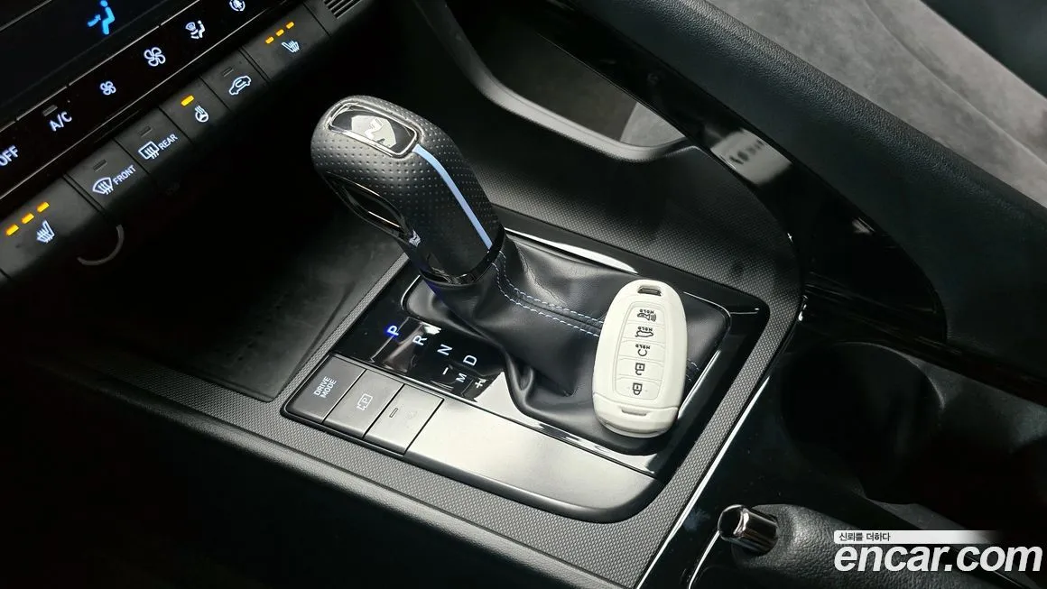 Hyundai AVANTE — фото 9