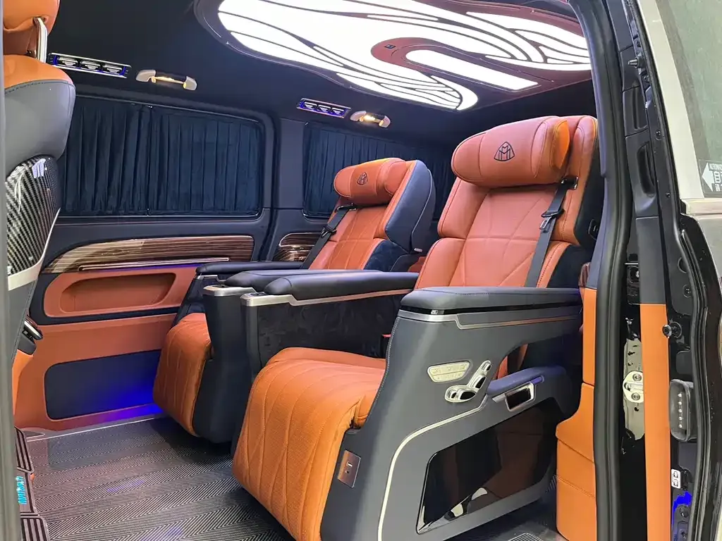 Mercedes-Benz Vito 2024 из CN, фото 7
