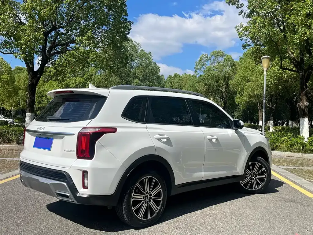 Kia Sportage — фото 6